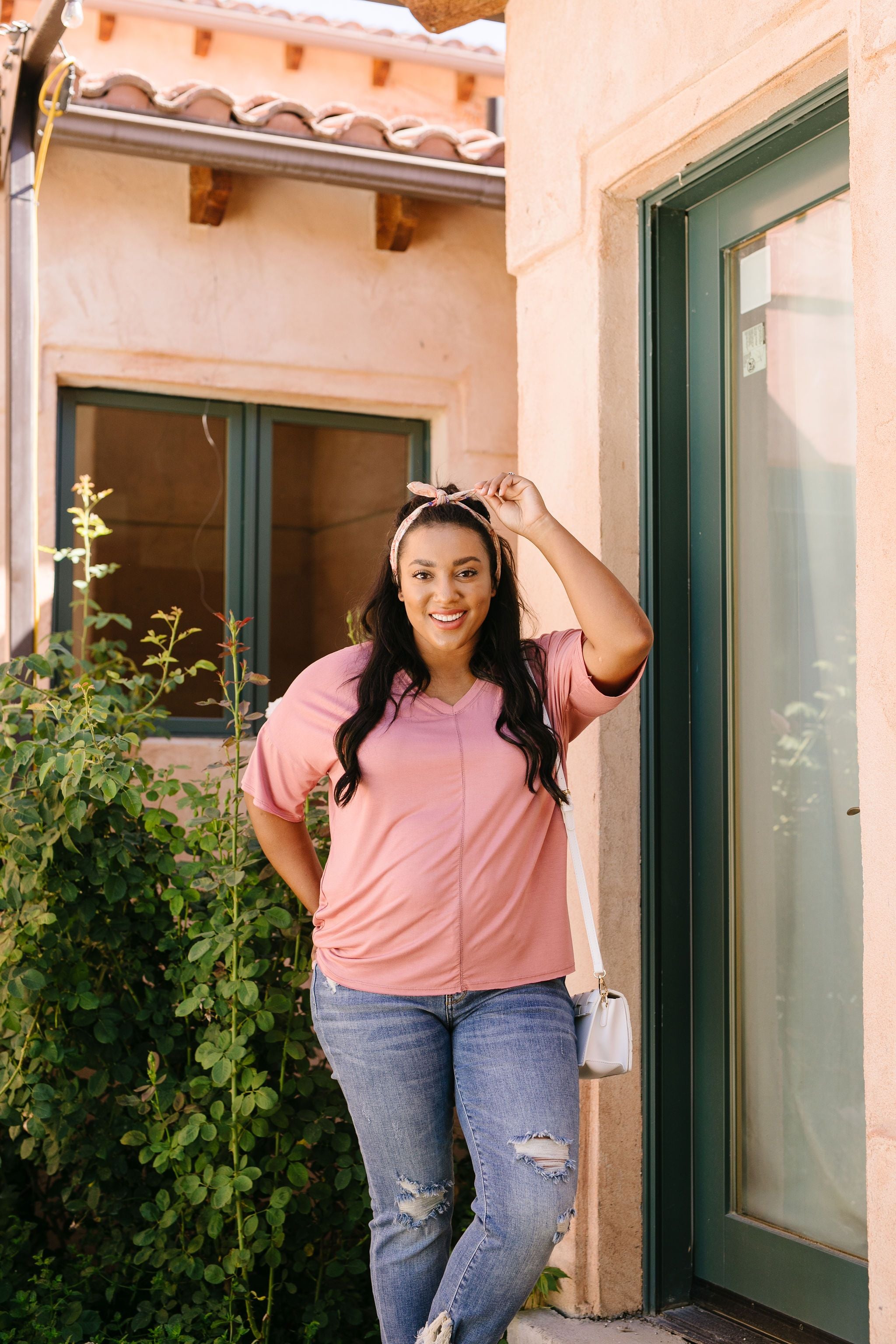 Top Stitch V-Neck In Dusty Rose